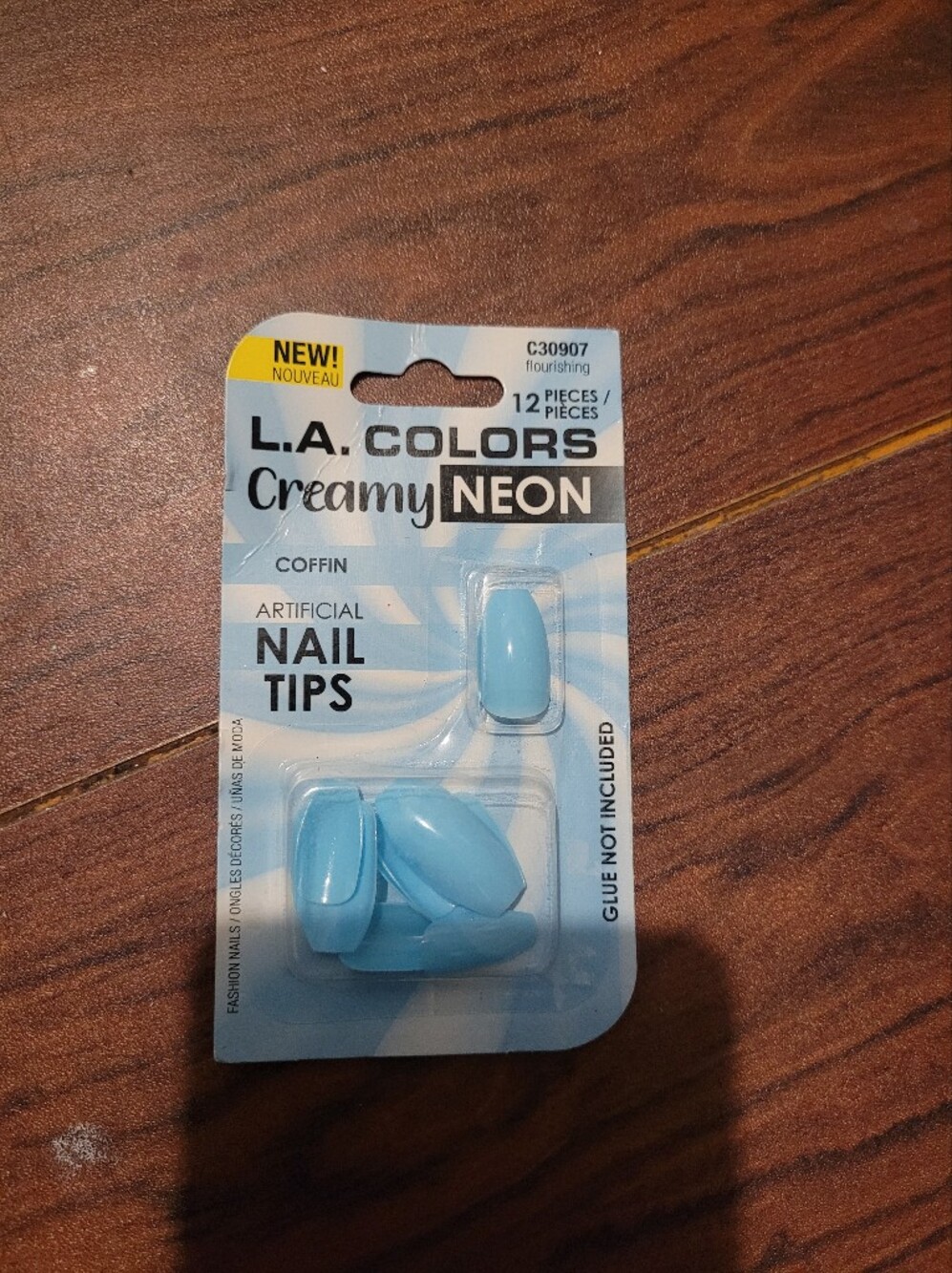L.A. Colors Creamy Neon Artificial Nail Tips - Light Blue